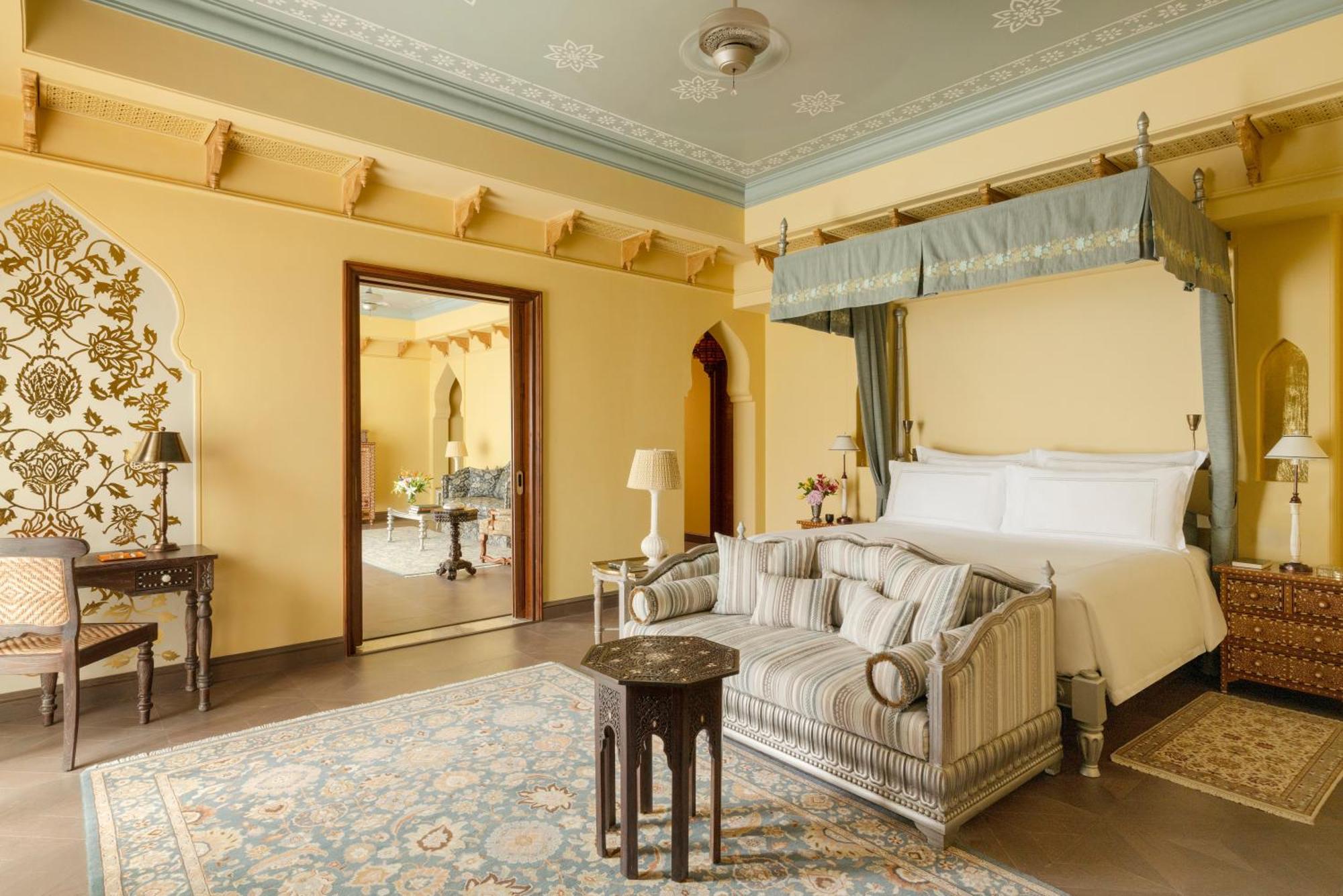 Hotel Raffles 5*